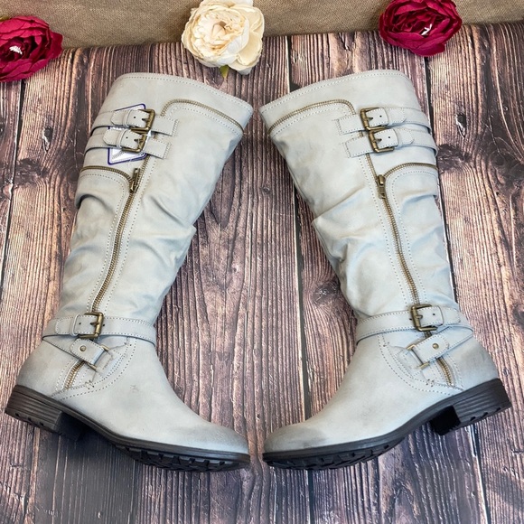 White Mountain Wide Calf Charcoal Remi 